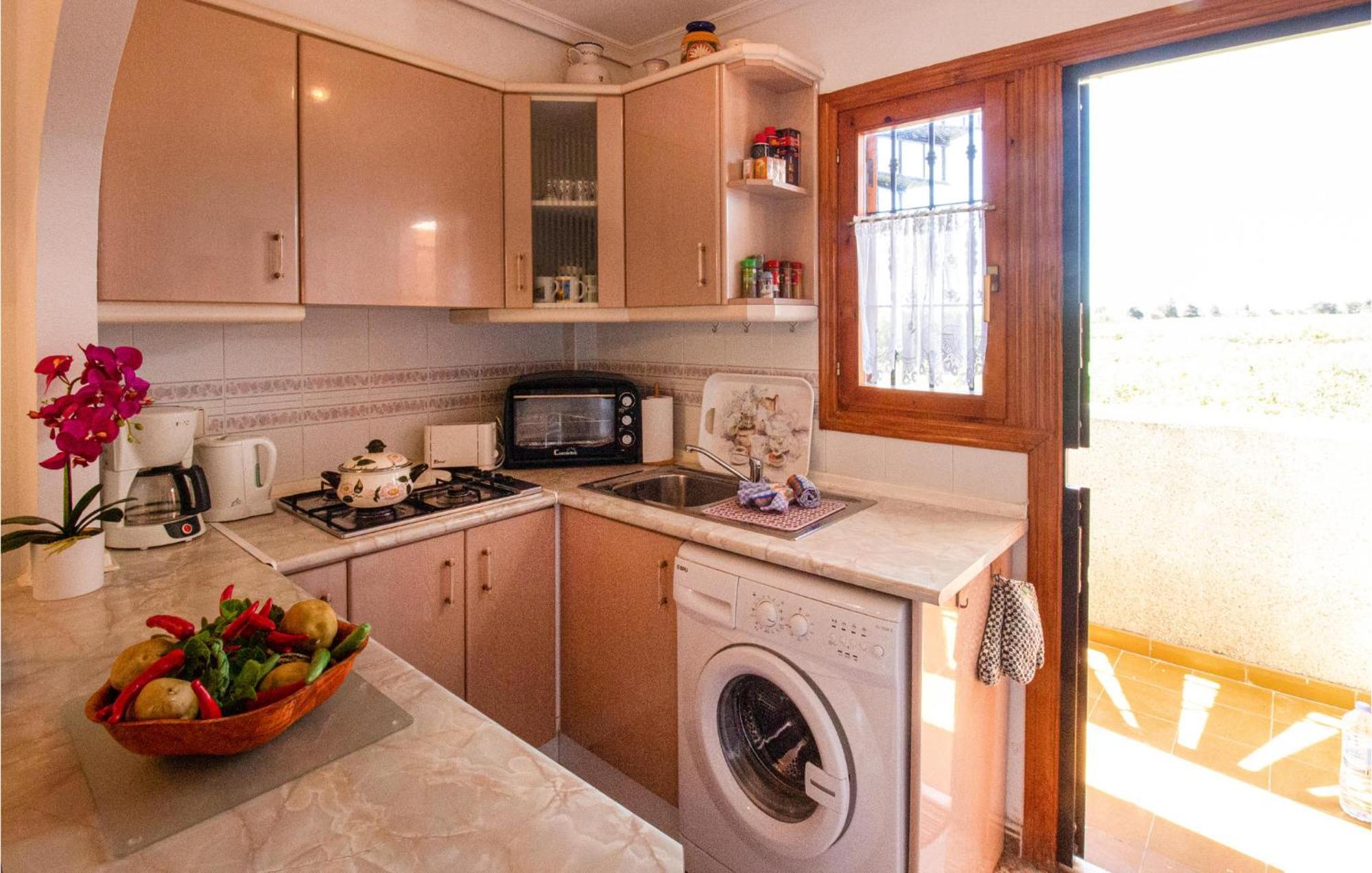 Cozy Apartment In Guardamar Del Segura Esterno foto